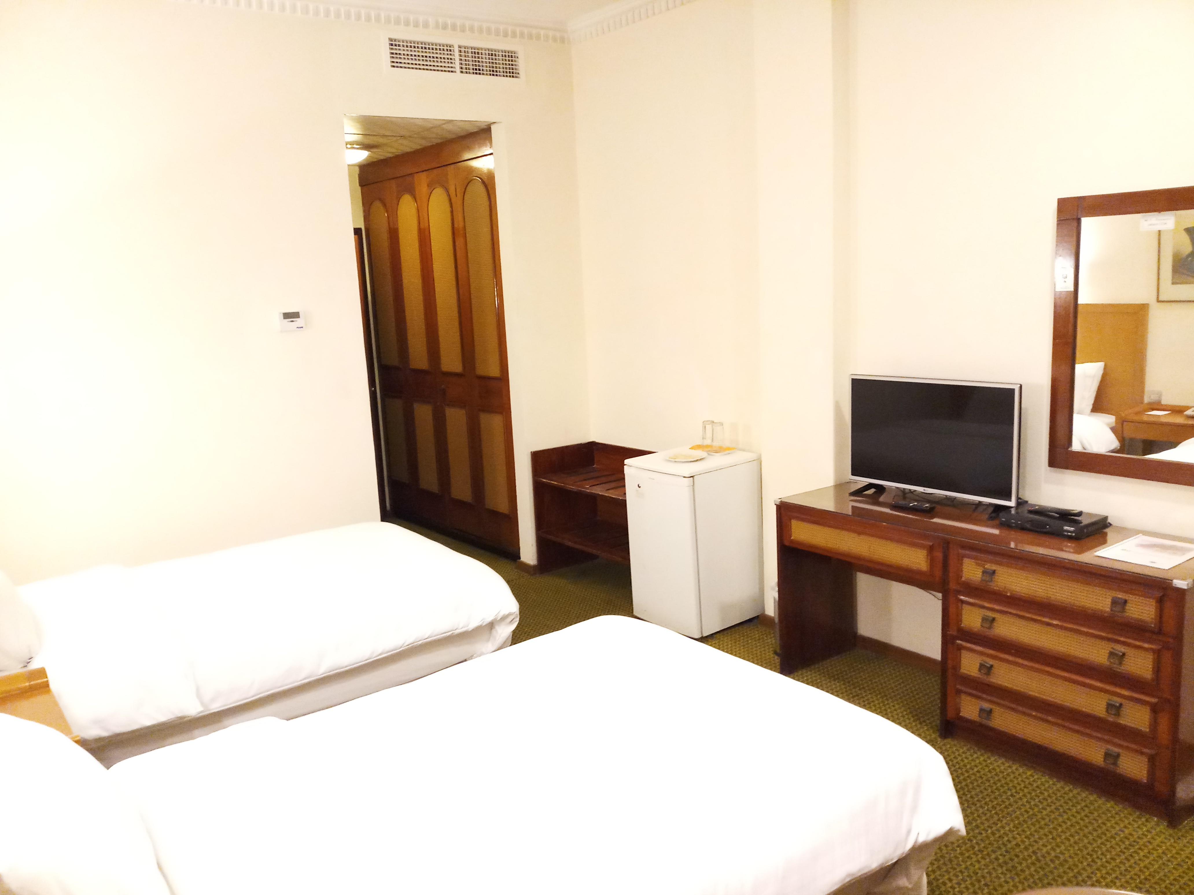 Oriental Palace Hotel Manama Extérieur photo